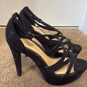 Gorgeous Platform Sparkling Heels